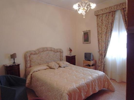 ピアーノ・ディ・ソッレント Casa Rachele Bed & Breakfast 部屋 写真